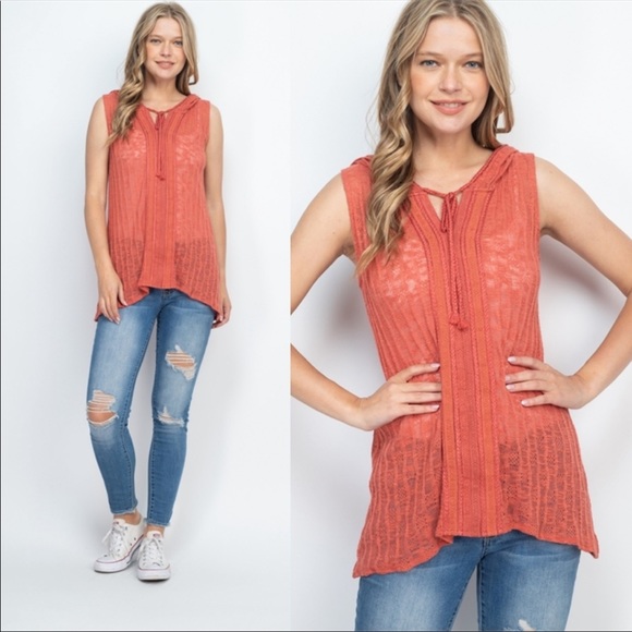 Hooded Knit Tank. 55% Cotton, 45% Polyester 1 Medium. - Picture 3 of 3